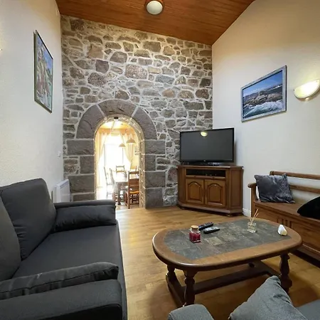 Maison Vue Sur Avec Jardin Wifi Au Port De Ploumanac'h A - Ref 325